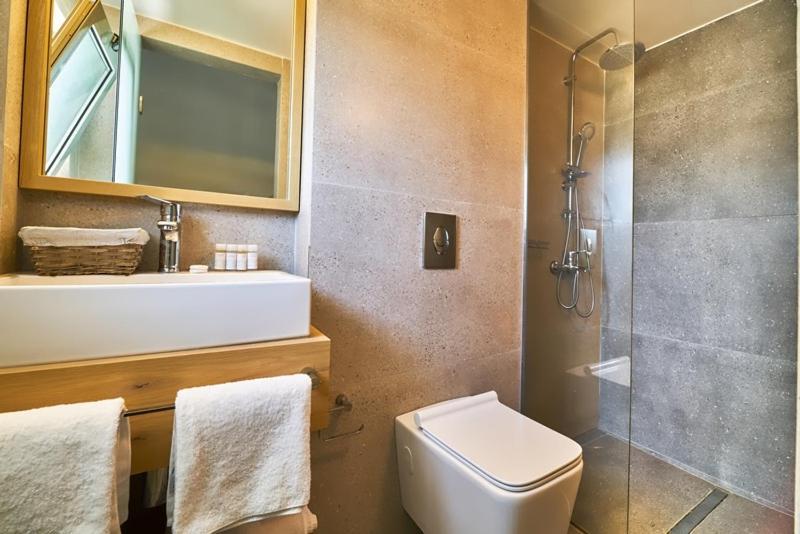 Bella Pais Hotel Maleme  Bagian luar foto