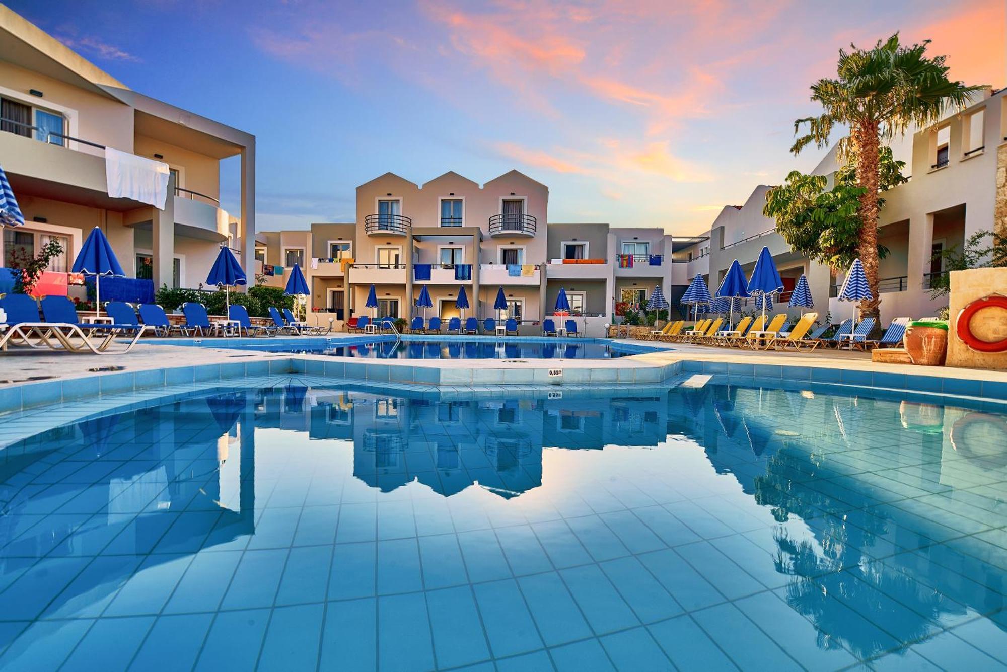 Bella Pais Hotel Maleme  Bagian luar foto